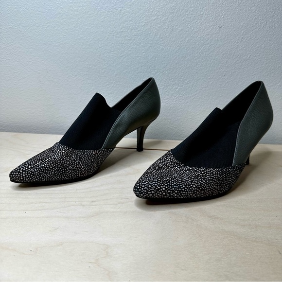 Logo Lori Goldstein Grey Combo Leather & Goring Pointed Toe Serena Pumps 5.5 NEW - Picture 1 of 6